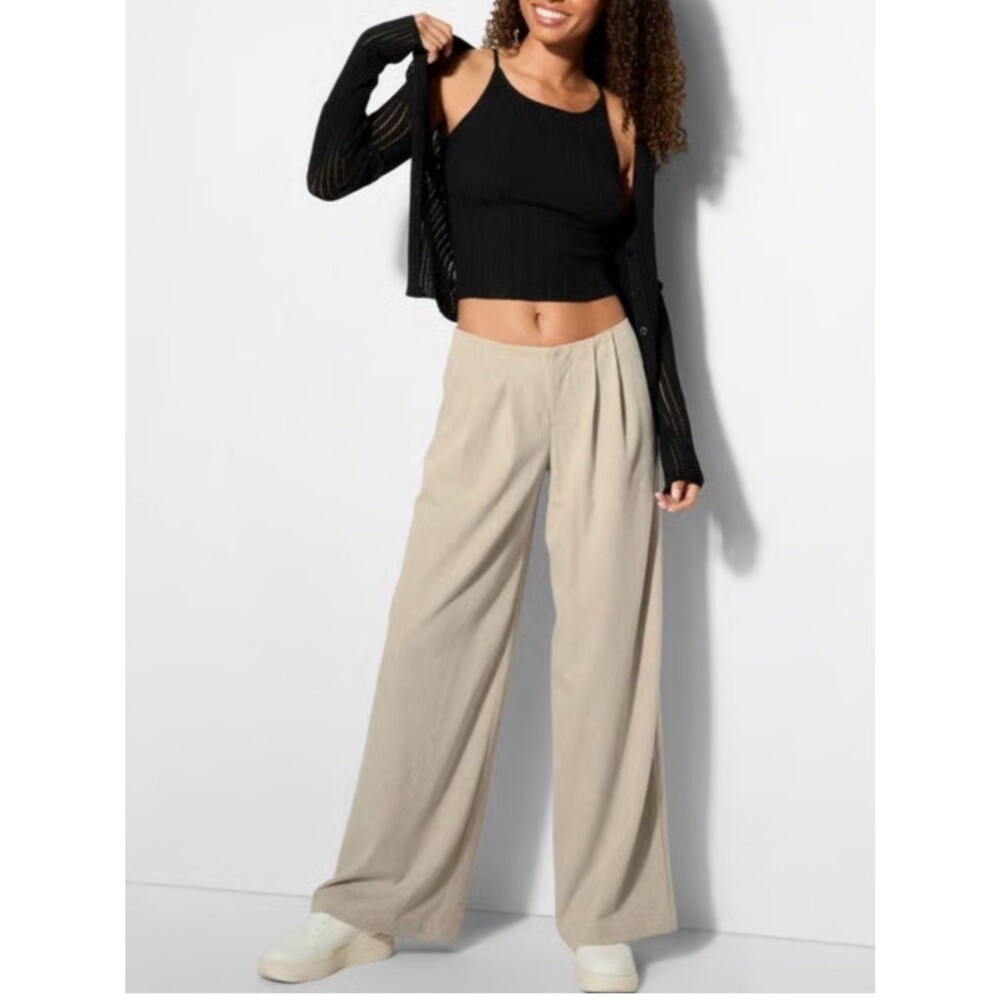 NWT Wild Fable Beige Wide Leg Light Weight Dress Pants Size 14